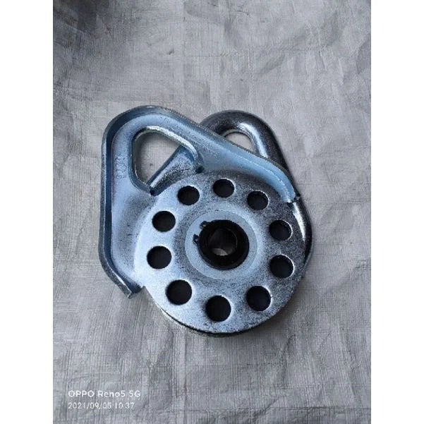 Snatch Block 9T – Heavy Duty Recovery Pulley (9 Ton Rated)