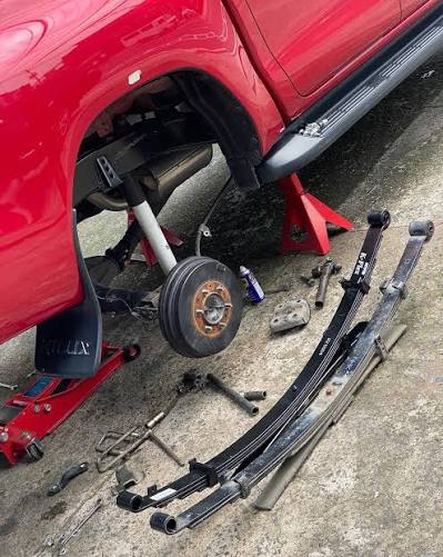 KYB K-Flex 2" Lift Leaf Springs – Toyota Hilux Revo